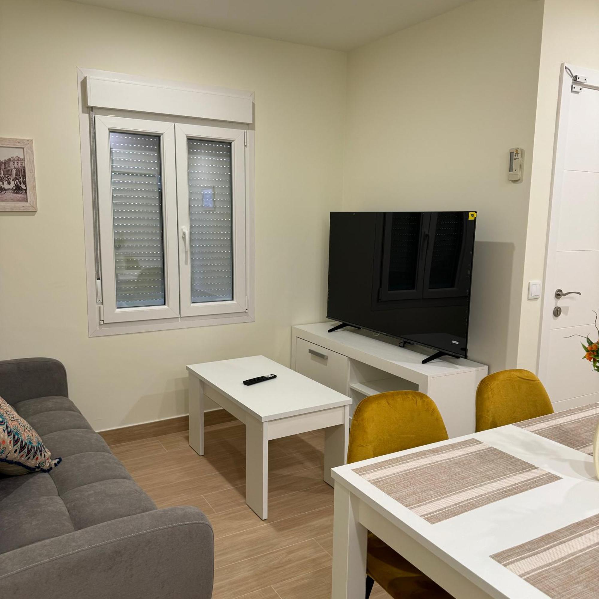 Jardines - Apartamentos & Estudio Ciempozuelos Kültér fotó